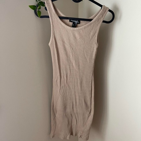 Streetwear Society Dresses & Skirts - 4/$24 🧡 Bodycon mini dress